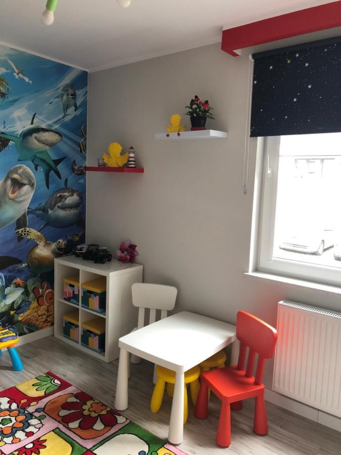 DebogorzeApartament Zatoka Deluxe Z Ogrodemアパートメント エクステリア 写真